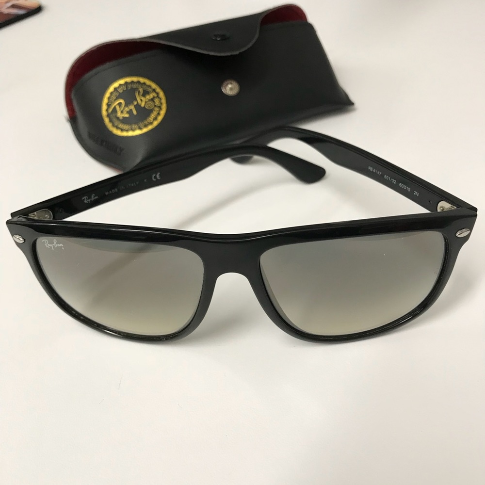 Authentic Women’s Black Ray-Ban Sunglasses